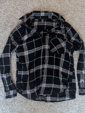 Forever 21 Flannel Patterned Button Down